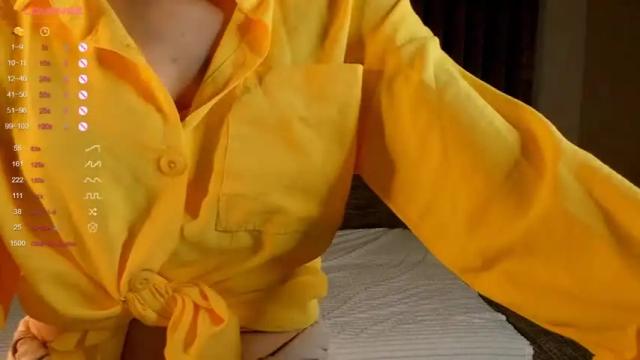 Image 11 of rowenadownton Stream on Chaturbate on 16 months ago