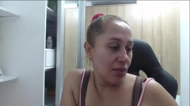 Thumbnail 1, roxanalove7's Stream at Chaturbate, 1 month ago