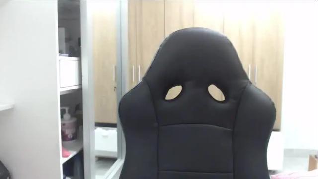 Image 11 of roxanalove7 Stream on Chaturbate on 29 days ago