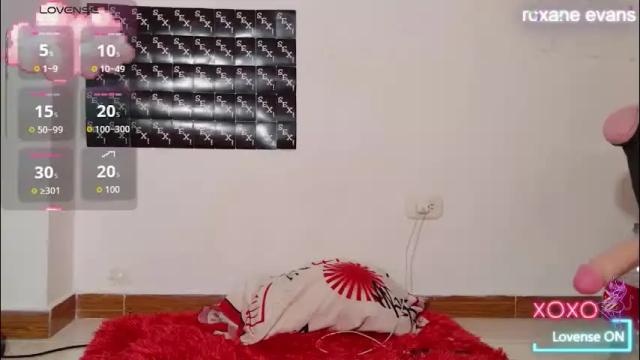 Thumbnail 1, roxaneevans_'s Stream at Chaturbate, 4 months ago