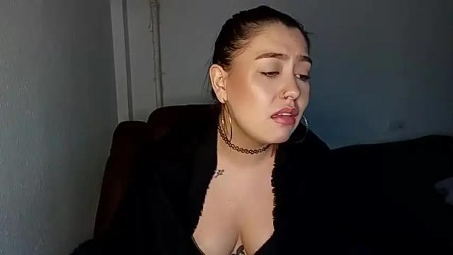 Thumbnail 3, roxann9's Stream at Chaturbate, 17 months ago