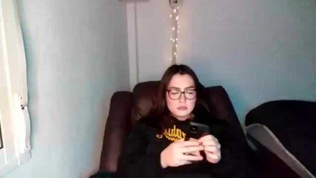 Image 6 of roxann9 Stream on Chaturbate on 17 months ago