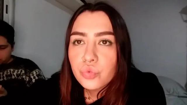 Image 2 of roxann9 Stream on Chaturbate on 16 months ago