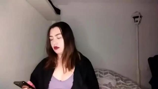 Image 4 of roxann9 Stream on Chaturbate on 16 months ago