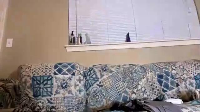 Image 8 of roxanna93 Stream on Chaturbate on 15 months ago