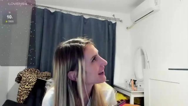 Thumbnail 2, roxannequin's Stream at Chaturbate, 15 months ago