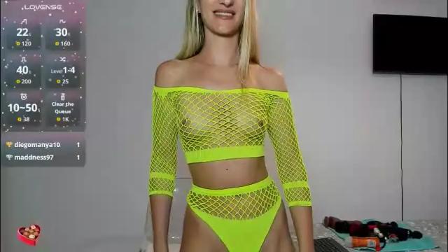 Thumbnail 1, roxannequin's Stream at Chaturbate, 3 months ago