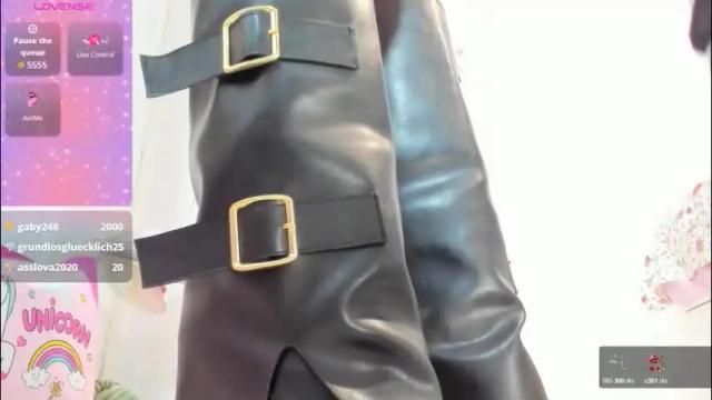 Image 10 of roxannequin Stream on Chaturbate on 16 days ago