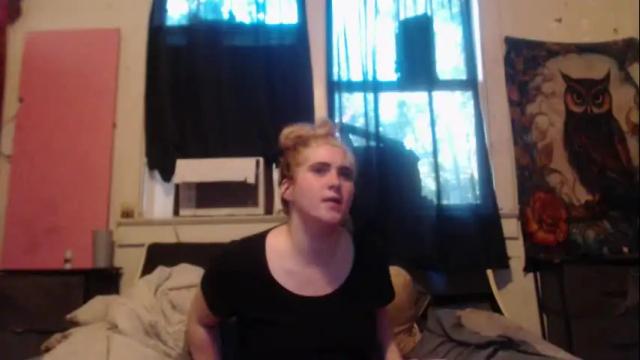 Image 10 of roxanneroulette Stream on Chaturbate on 1 month ago