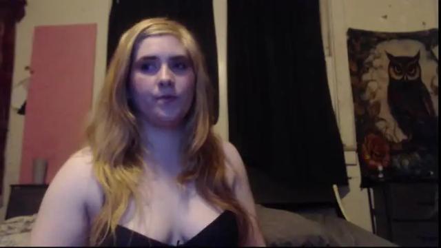 Image 4 of roxanneroulette Stream on Chaturbate on 1 month ago