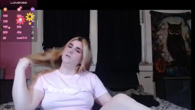 Image 11 of roxanneroulette Stream on Chaturbate on 2 months ago