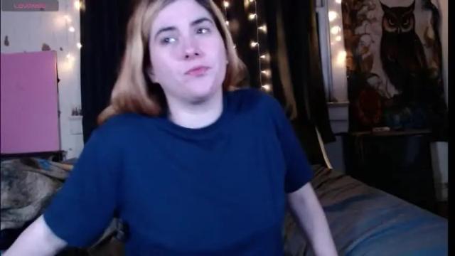 Image 2 of roxanneroulette Stream on Chaturbate on 23 days ago