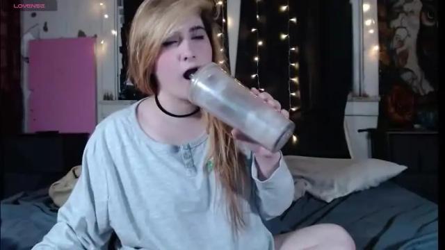 Image 2 of roxanneroulette Stream on Chaturbate on 15 days ago