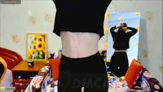 Image 3 of roxie_shy Stream on Chaturbate on 6 months ago