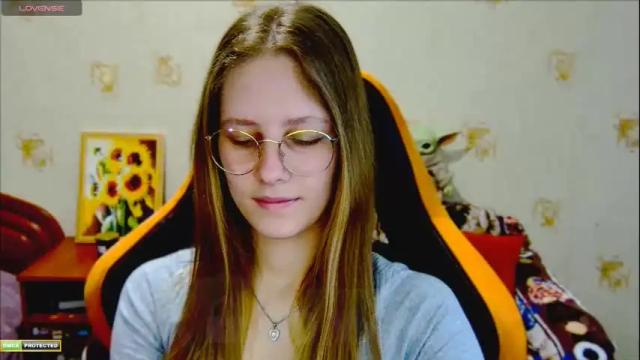 Thumbnail 1, roxie_shy's Stream at Chaturbate, 6 months ago