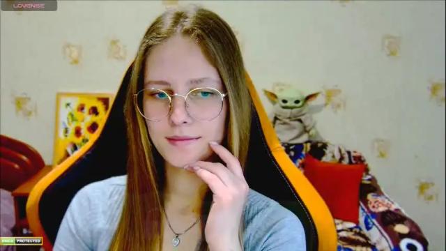 Thumbnail 2, roxie_shy's Stream at Chaturbate, 6 months ago