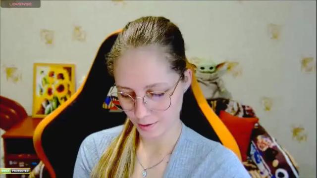 Thumbnail 3, roxie_shy's Stream at Chaturbate, 5 months ago