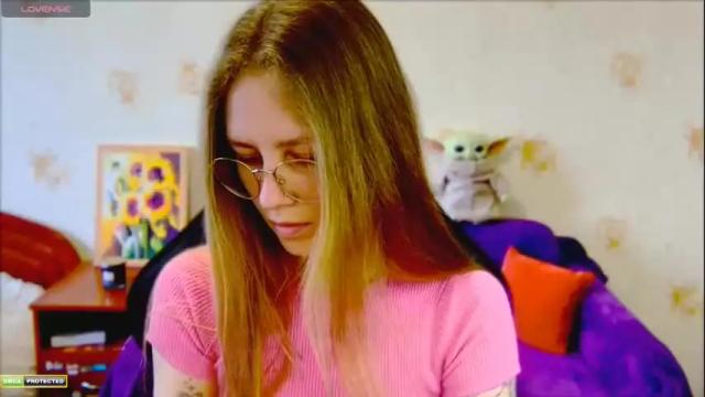 Thumbnail 3, roxie_shy's Stream at Chaturbate, 5 months ago