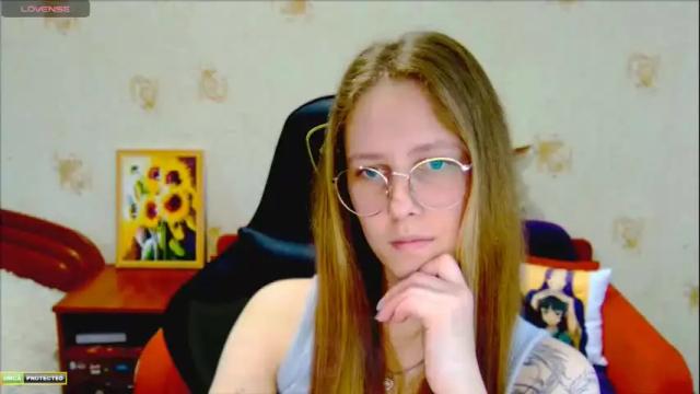 Thumbnail 2, roxie_shy's Stream at Chaturbate, 4 months ago