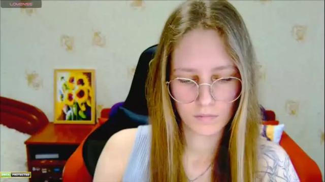 Thumbnail 3, roxie_shy's Stream at Chaturbate, 4 months ago
