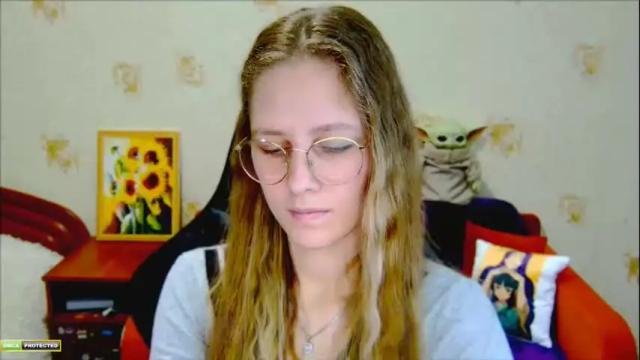 Image 10 of roxie_shy Stream on Chaturbate on 4 months ago