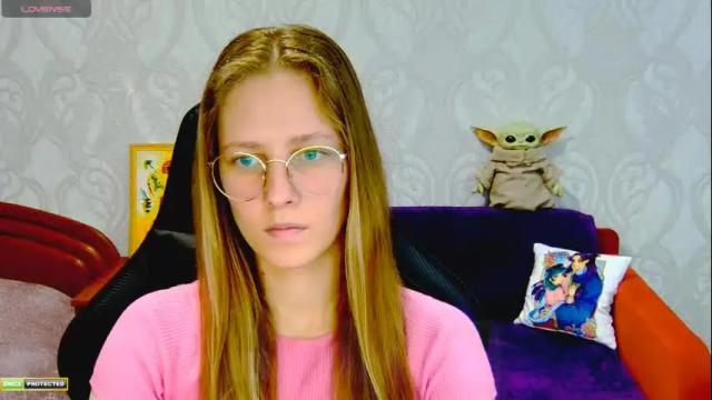 Image 10 of roxie_shy Stream on Chaturbate on 4 months ago