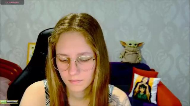 Image 10 of roxie_shy Stream on Chaturbate on 4 months ago