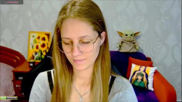 Thumbnail 2, roxie_shy's Stream at Chaturbate, 3 months ago