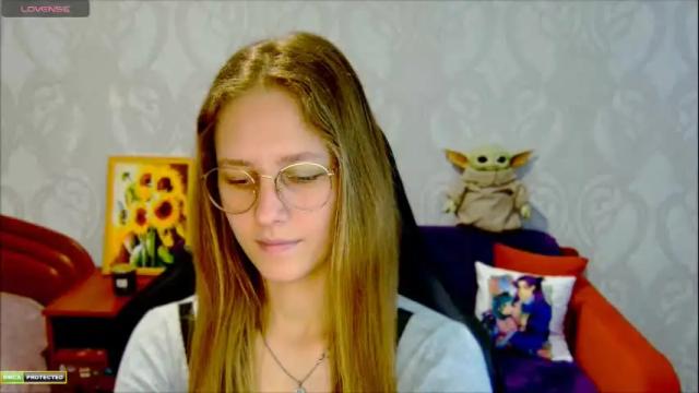 Thumbnail 1, roxie_shy's Stream at Chaturbate, 3 months ago