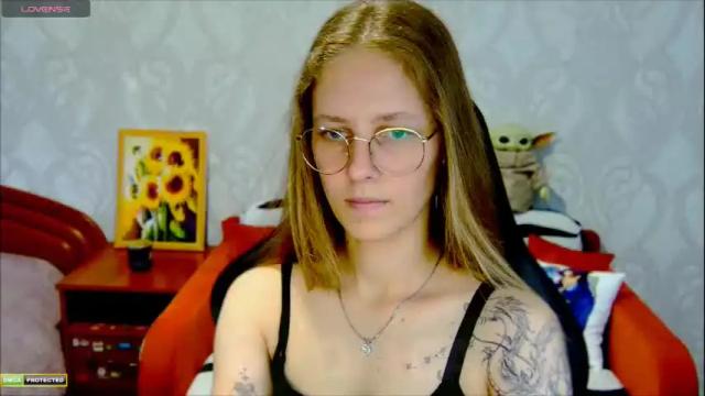 Thumbnail 3, roxie_shy's Stream at Chaturbate, 3 months ago