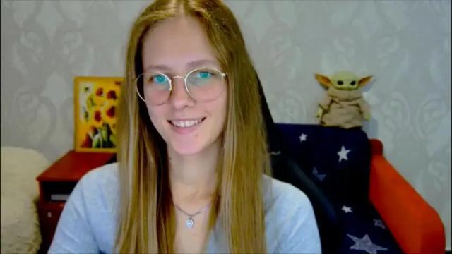 Image 7 of roxie_shy Stream on Chaturbate on 1 month ago