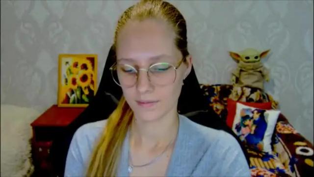 Image 10 of roxie_shy Stream on Chaturbate on 1 month ago