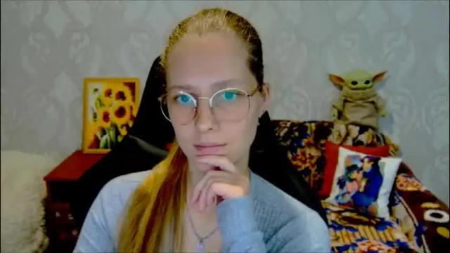Image 6 of roxie_shy Stream on Chaturbate on 1 month ago