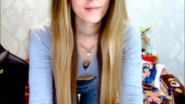 Image 6 of roxie_shy Stream on Chaturbate on 26 days ago