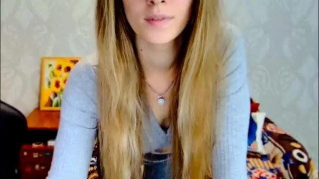 Image 6 of roxie_shy Stream on Chaturbate on 22 days ago