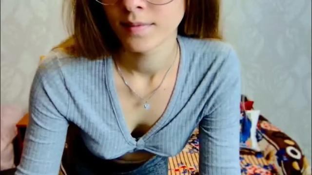 Image 8 of roxie_shy Stream on Chaturbate on 22 days ago