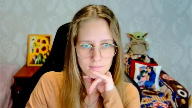 Thumbnail 1, roxie_shy's Stream at Chaturbate, 20 days ago