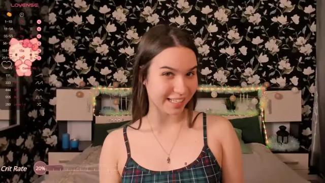 Image 2 of roxiemils Stream on Chaturbate on 18 months ago