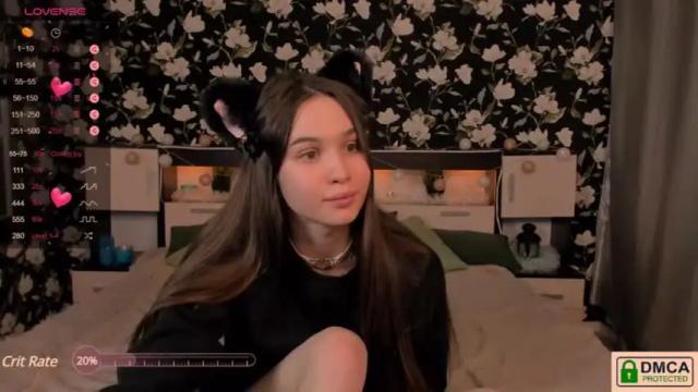Image 10 of roxiemils Stream on Chaturbate on 18 months ago