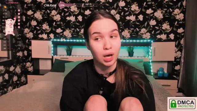 Image 3 of roxiemils Stream on Chaturbate on 17 months ago