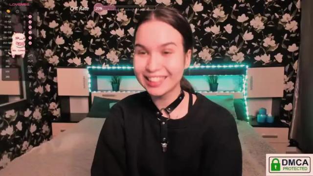 Image 6 of roxiemils Stream on Chaturbate on 17 months ago