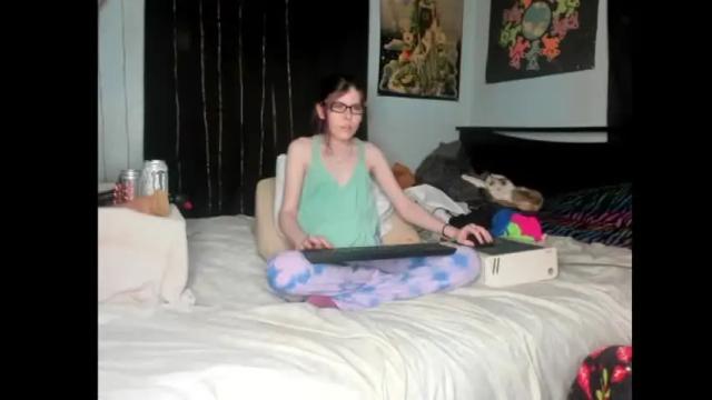 Thumbnail 2, roxihazeleyes's Stream at Chaturbate, 13 months ago