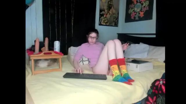 Image 7 of roxihazeleyes Stream on Chaturbate on 12 months ago