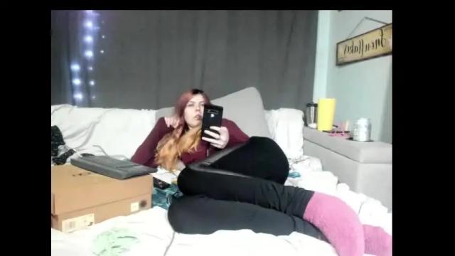 Image 4 of roxihazeleyes Stream on Chaturbate on 7 days ago