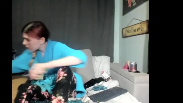 Image 4 of roxihazeleyes Stream on Chaturbate on 1 month ago