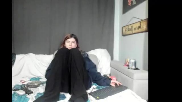 Image 12 of roxihazeleyes Stream on Chaturbate on 1 month ago