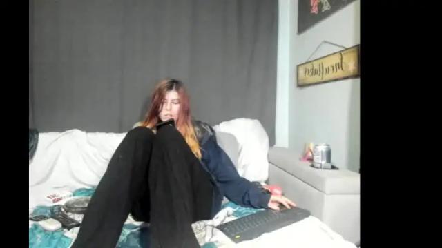 Thumbnail 3, roxihazeleyes's Stream at Chaturbate, 1 month ago