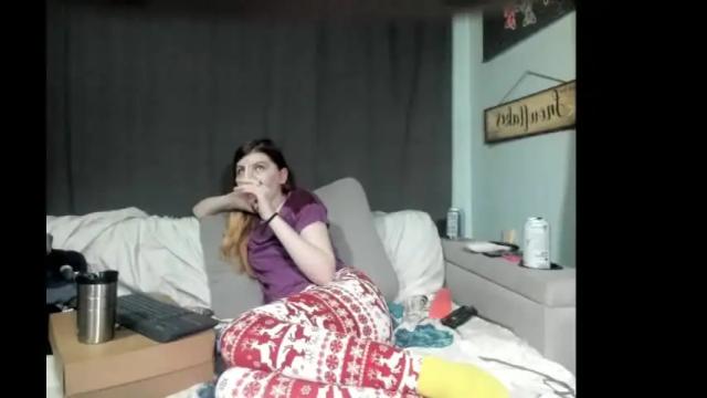 Image 11 of roxihazeleyes Stream on Chaturbate on 21 days ago