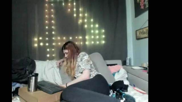Image 8 of roxihazeleyes Stream on Chaturbate on 17 days ago