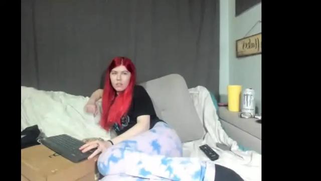 Image 3 of roxihazeleyes Stream on Chaturbate on 6 days ago